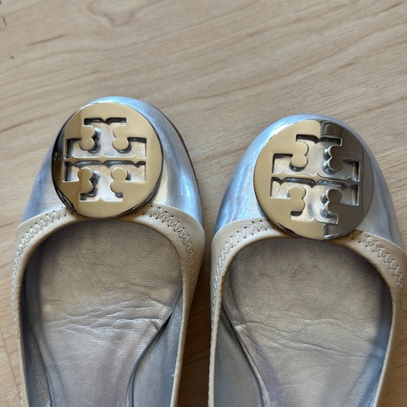 Tory Burch Gold and Silver Flats with Iconic Logo - Picture 4 of 5